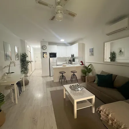Super Y Amplio Apto Con Airco, Planta Baja En Mareverde Apartment *